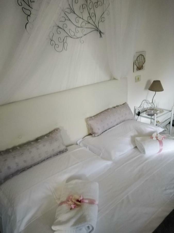 Hotel La Rosa Ameglia Zimmer foto